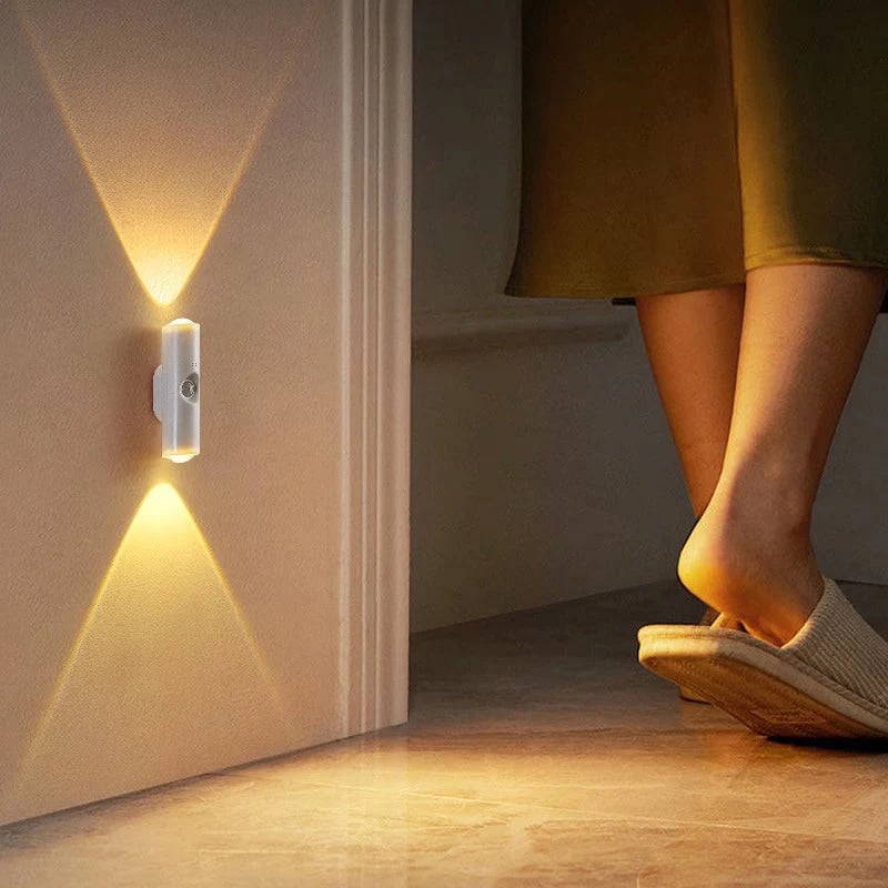 💡 Magnetic Motion-Sensor Light